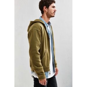 URBAN OUTFITTERS Amadeo Destroyed Full Zip Hoodie